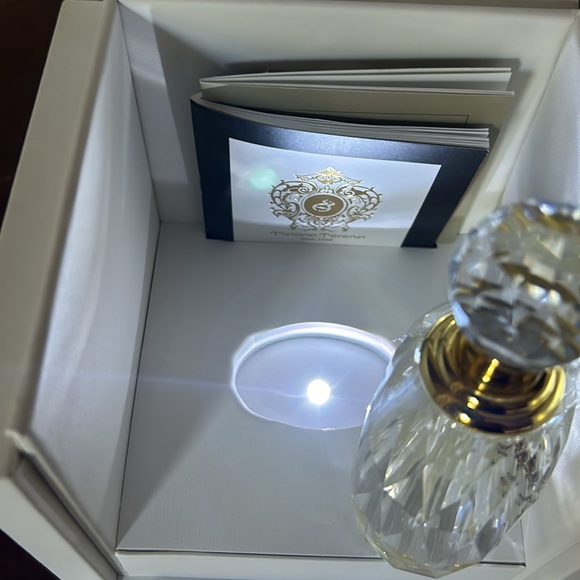 Tiziana Terenzi Kaff Attar
Eau de Parfum - Picture 7 of 12